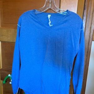 Lululemon Long Sleeve Shirt- blue, size 2